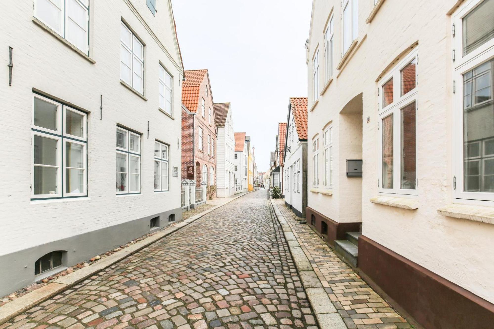 Apartmenthaus Theodor Storm Meeresstrand Хузум Экстерьер фото